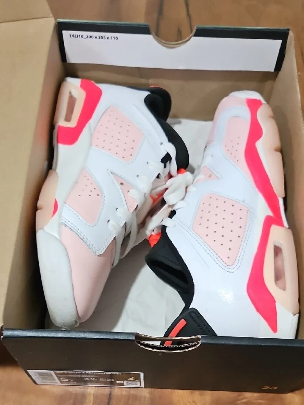 Jordan 6 Retro Low Sneakers in Pink, White and Neon Pink Accents Sz 5y Wmns 7
